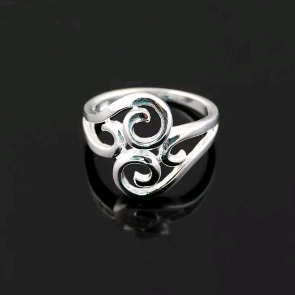 Silver Plated Ring | 9 |